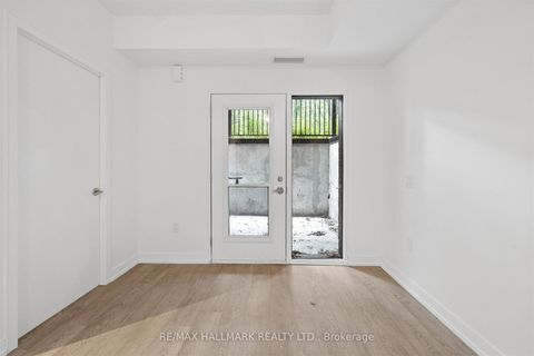 Photo 9 at 13 - 170 Clonmore Drive, Cliffside, Toronto