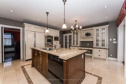 Photo 9 at 28 Dunvegan Road, Casa Loma, Toronto