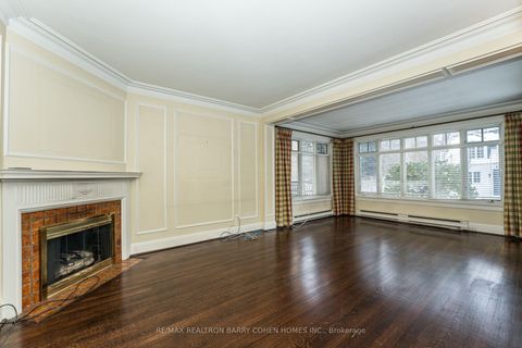 Photo 18 at 28 Dunvegan Road, Casa Loma, Toronto