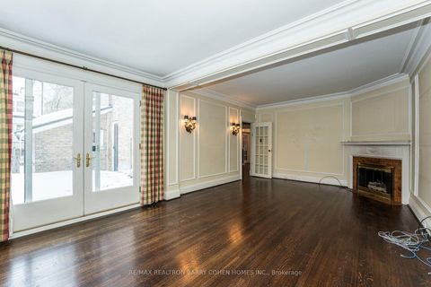 Photo 19 at 28 Dunvegan Road, Casa Loma, Toronto