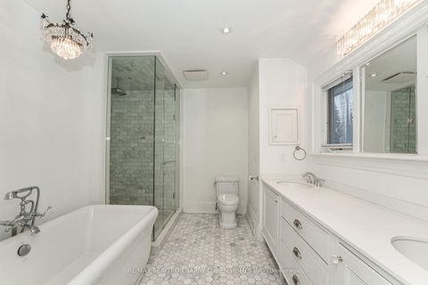 Photo 23 at 28 Dunvegan Road, Casa Loma, Toronto