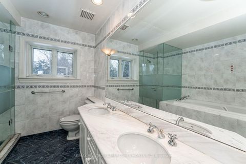 Photo 28 at 28 Dunvegan Road, Casa Loma, Toronto