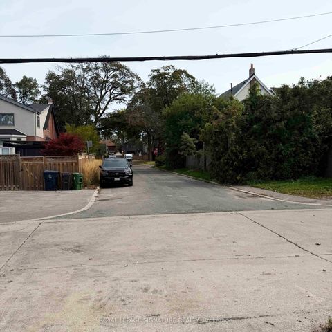 Photo 7 at 45 Eaton Avenue, Danforth, Toronto
