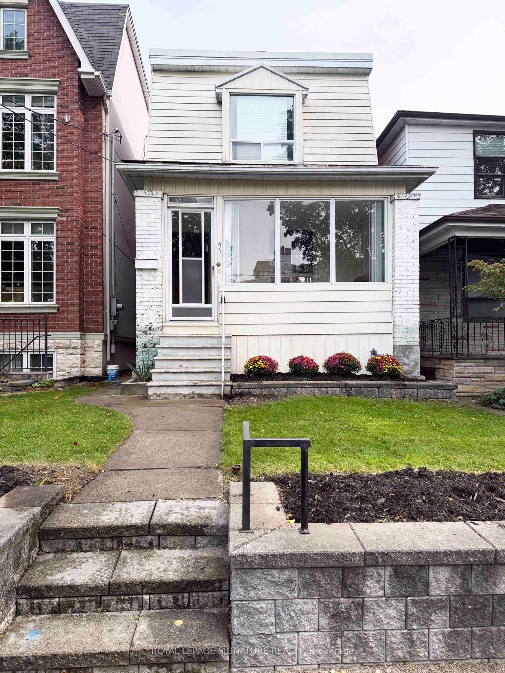 45 Eaton Avenue, Danforth, Toronto 