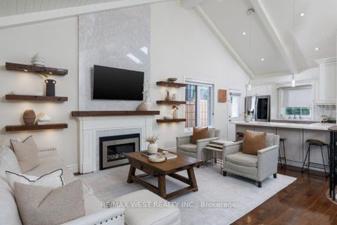 Photo 7 at 4653 Dundas Street W, Kingsway South, Toronto