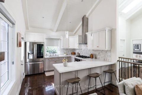 Photo 8 at 4653 Dundas Street W, Kingsway South, Toronto