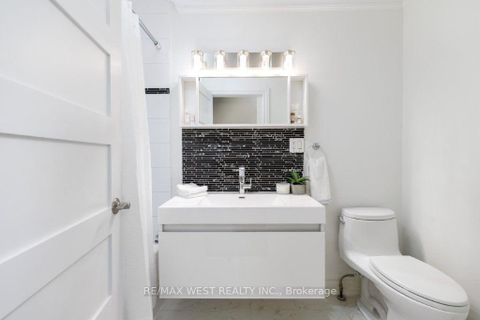 Photo 16 at 4653 Dundas Street W, Kingsway South, Toronto