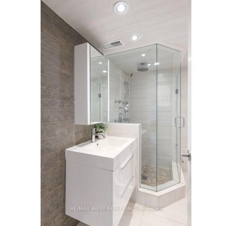 Photo 27 at 4653 Dundas Street W, Kingsway South, Toronto