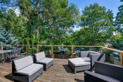 Photo 34 at 4653 Dundas Street W, Kingsway South, Toronto