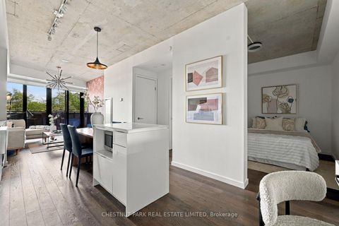 Photo 19 at 317 - 383 Sorauren Avenue, Roncesvalles, Toronto