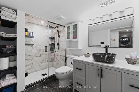 Photo 17 at 286 Palmer Avenue, Harding, Richmond Hill
