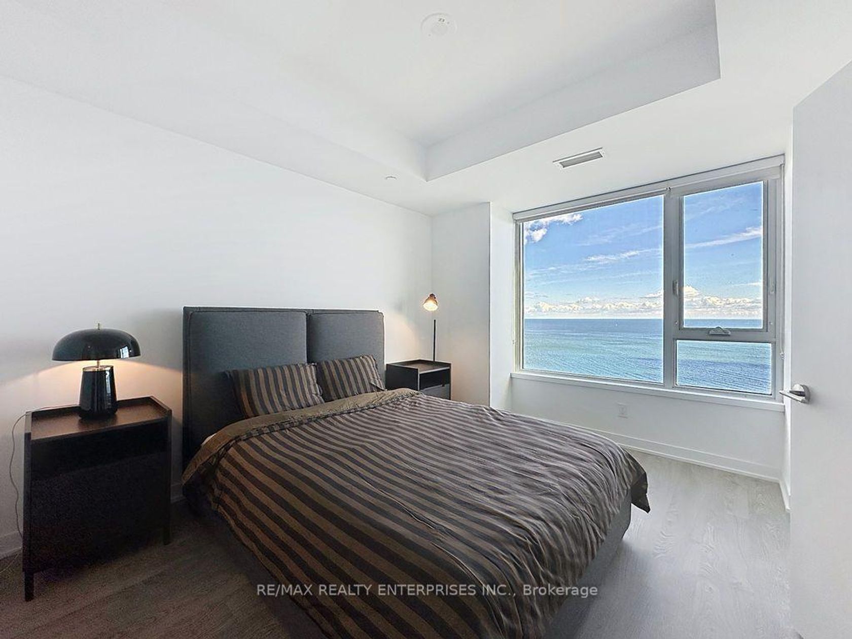 3607 - 1926 Lake Shore Boulevard W, Swansea, Toronto 