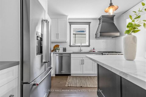 Photo 8 at 703 Mortimer Avenue, East York, Toronto
