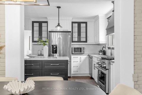 Photo 13 at 703 Mortimer Avenue, East York, Toronto