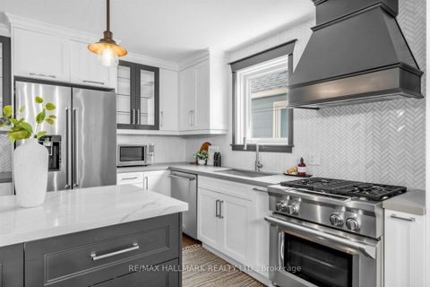 Photo 20 at 703 Mortimer Avenue, East York, Toronto