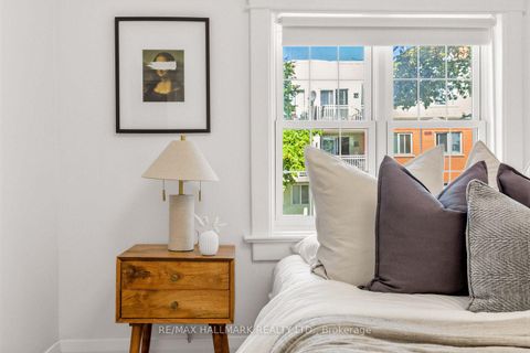 Photo 22 at 703 Mortimer Avenue, East York, Toronto