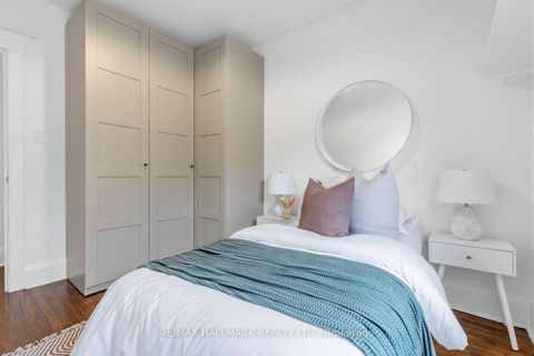 Photo 24 at 703 Mortimer Avenue, East York, Toronto