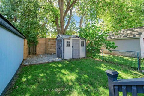 Photo 35 at 703 Mortimer Avenue, East York, Toronto