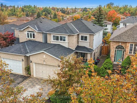 Photo 1 at 22 Athabaska Road, Holly, Barrie