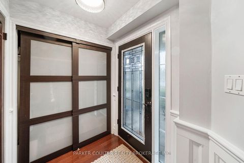 Photo 4 at 22 Athabaska Road, Holly, Barrie
