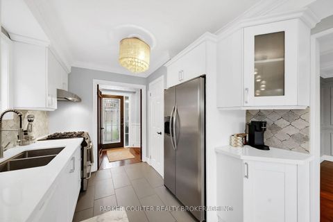 Photo 10 at 22 Athabaska Road, Holly, Barrie