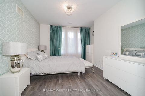 Photo 17 at 23 Macmurchy Avenue, Nobleton, King