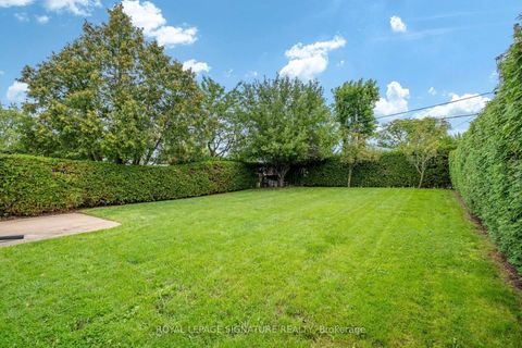 Photo 37 at 11 Brook Tree Crescent, Richview, Toronto