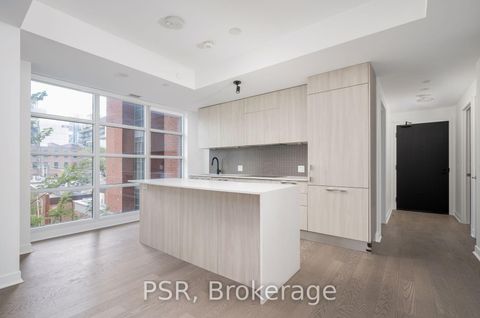 Photo 3 at 401 - 501 Adelaide Street W, Waterfront Communities C1, Toronto