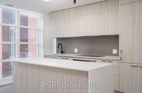 Photo 4 at 401 - 501 Adelaide Street W, Waterfront Communities C1, Toronto