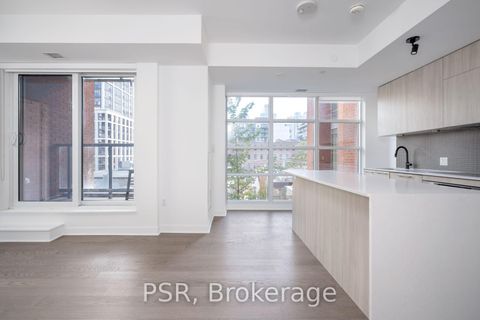 Photo 6 at 401 - 501 Adelaide Street W, Waterfront Communities C1, Toronto