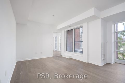 Photo 11 at 401 - 501 Adelaide Street W, Waterfront Communities C1, Toronto
