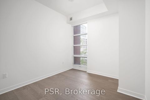 Photo 21 at 401 - 501 Adelaide Street W, Waterfront Communities C1, Toronto