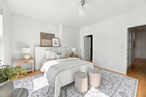 Photo 18 at 128 Wells Street, Annex, Toronto