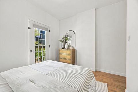 Photo 24 at 128 Wells Street, Annex, Toronto
