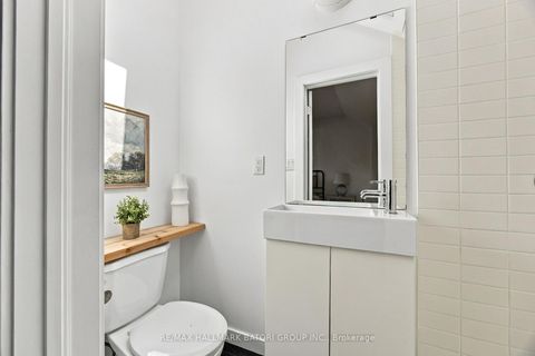 Photo 31 at 128 Wells Street, Annex, Toronto
