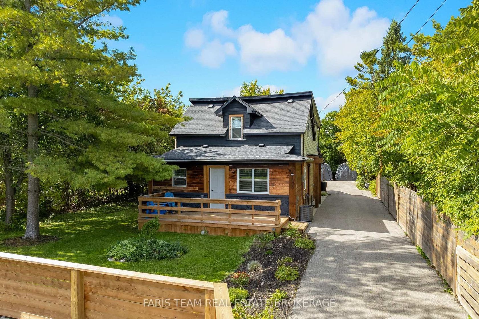 1020 Ewart Street, Rural Innisfil, Innisfil photo number 2