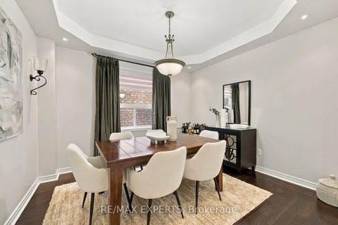 Photo 3 at 75 Keegan Crescent, Sonoma Heights, Vaughan