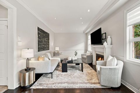 Photo 6 at 75 Keegan Crescent, Sonoma Heights, Vaughan