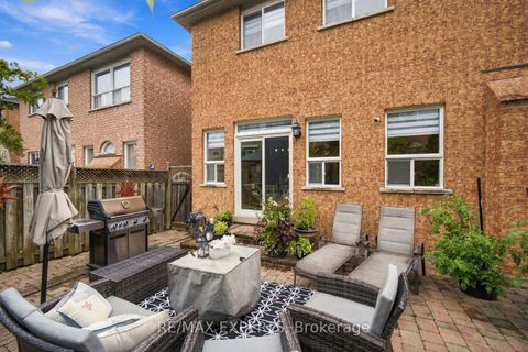 Photo 25 at 75 Keegan Crescent, Sonoma Heights, Vaughan