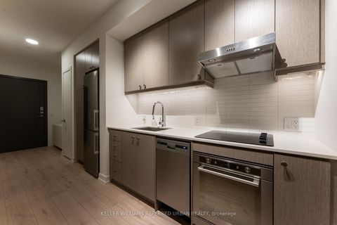 Photo 4 at 206 - 9 Tecumseth Street, Niagara, Toronto