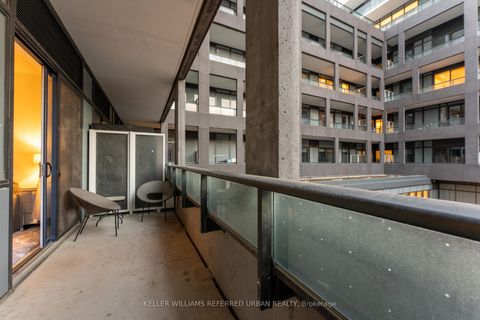 Photo 7 at 206 - 9 Tecumseth Street, Niagara, Toronto
