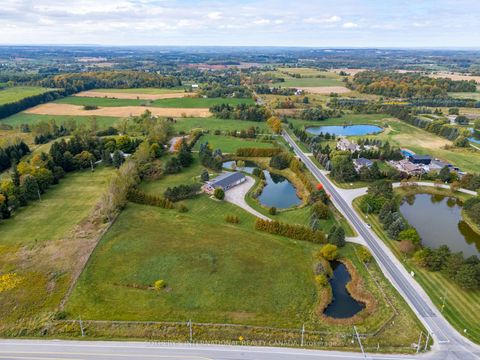 Photo 35 at 6055 17th Side Road, Rural King, King
