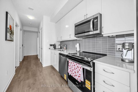 Photo 11 at 1008 - 38 Annie Craig Drive, Mimico, Toronto