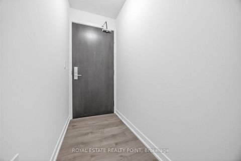 Photo 18 at 1008 - 38 Annie Craig Drive, Mimico, Toronto