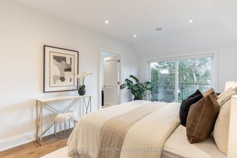 Photo 24 at 263 Linsmore Crescent, East York, Toronto