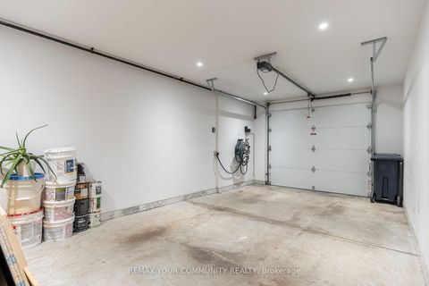 Photo 49 at 263 Linsmore Crescent, East York, Toronto