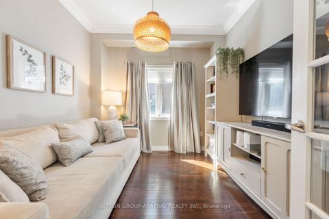 Photo 21 at 55 Maverick Crescent, Patterson, Vaughan