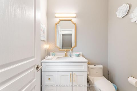 Photo 22 at 55 Maverick Crescent, Patterson, Vaughan