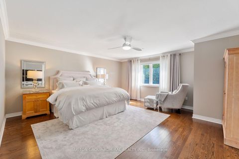 Photo 24 at 55 Maverick Crescent, Patterson, Vaughan
