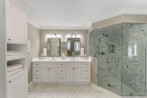 Photo 26 at 55 Maverick Crescent, Patterson, Vaughan